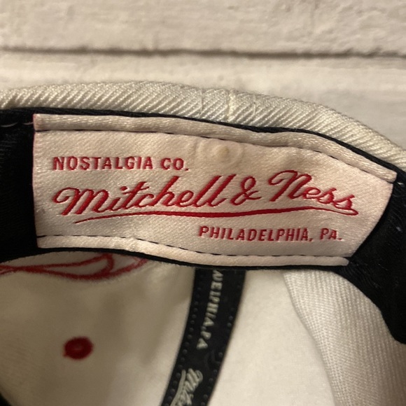 Los Angeles Clippers basketball snap back Mitchell & Ness - Picture 6 of 9